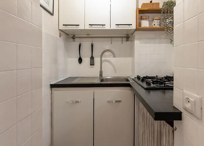 דירה Design Loft Near Colosseo רומא